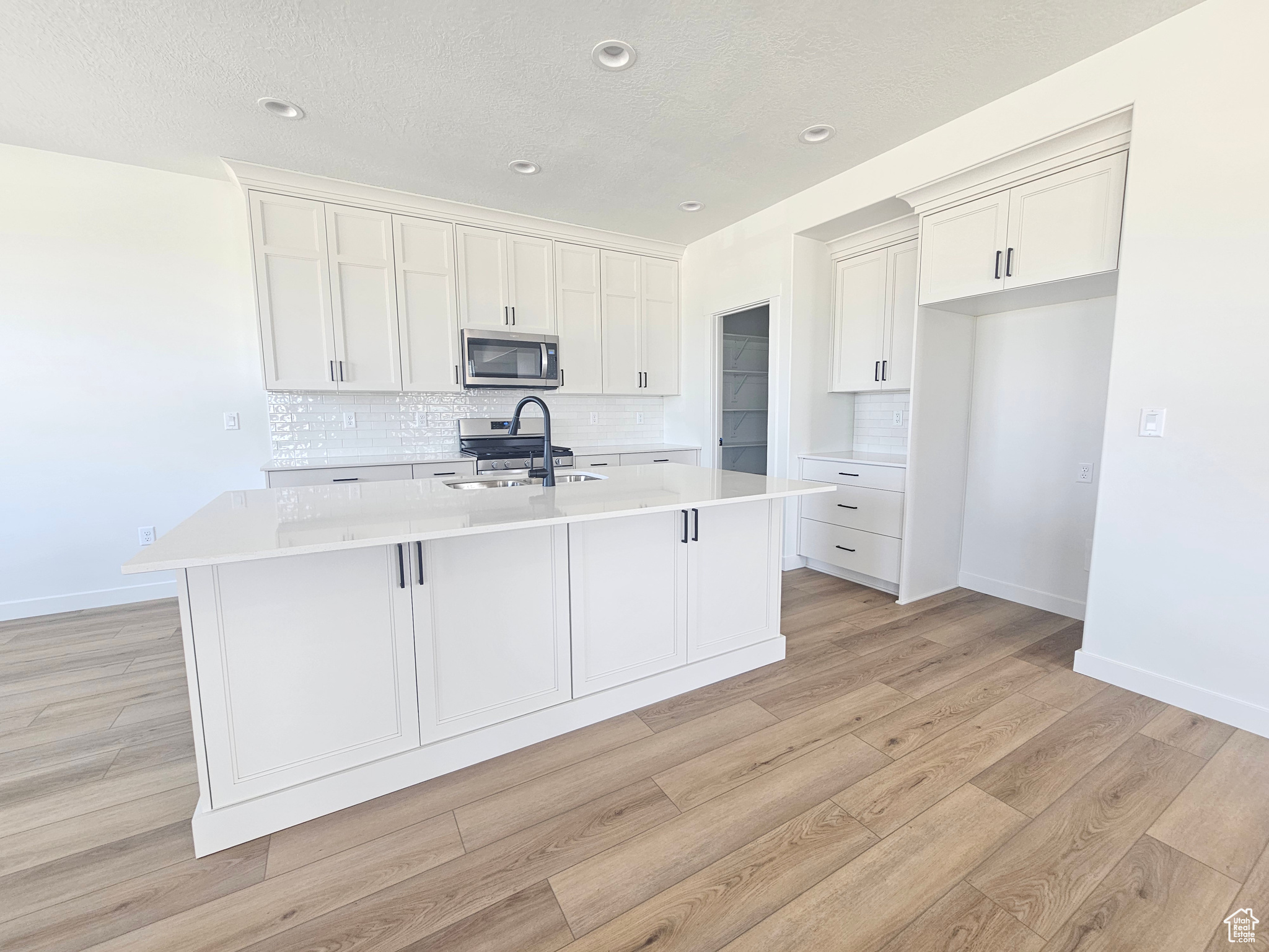 ORCHARDS AT JDC RANCH - Residential
