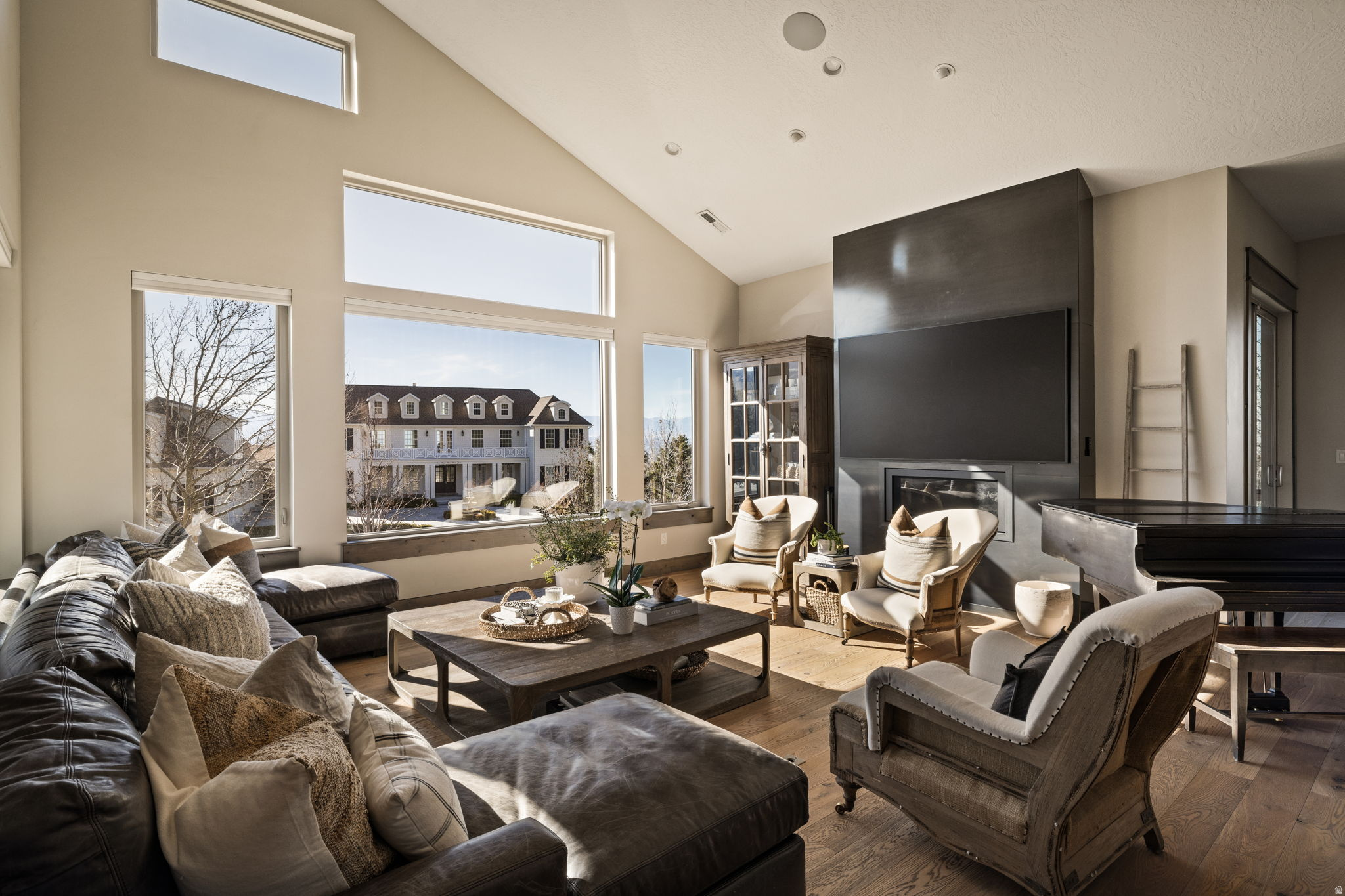 STEEPLE CHASE PH 3 - Residential