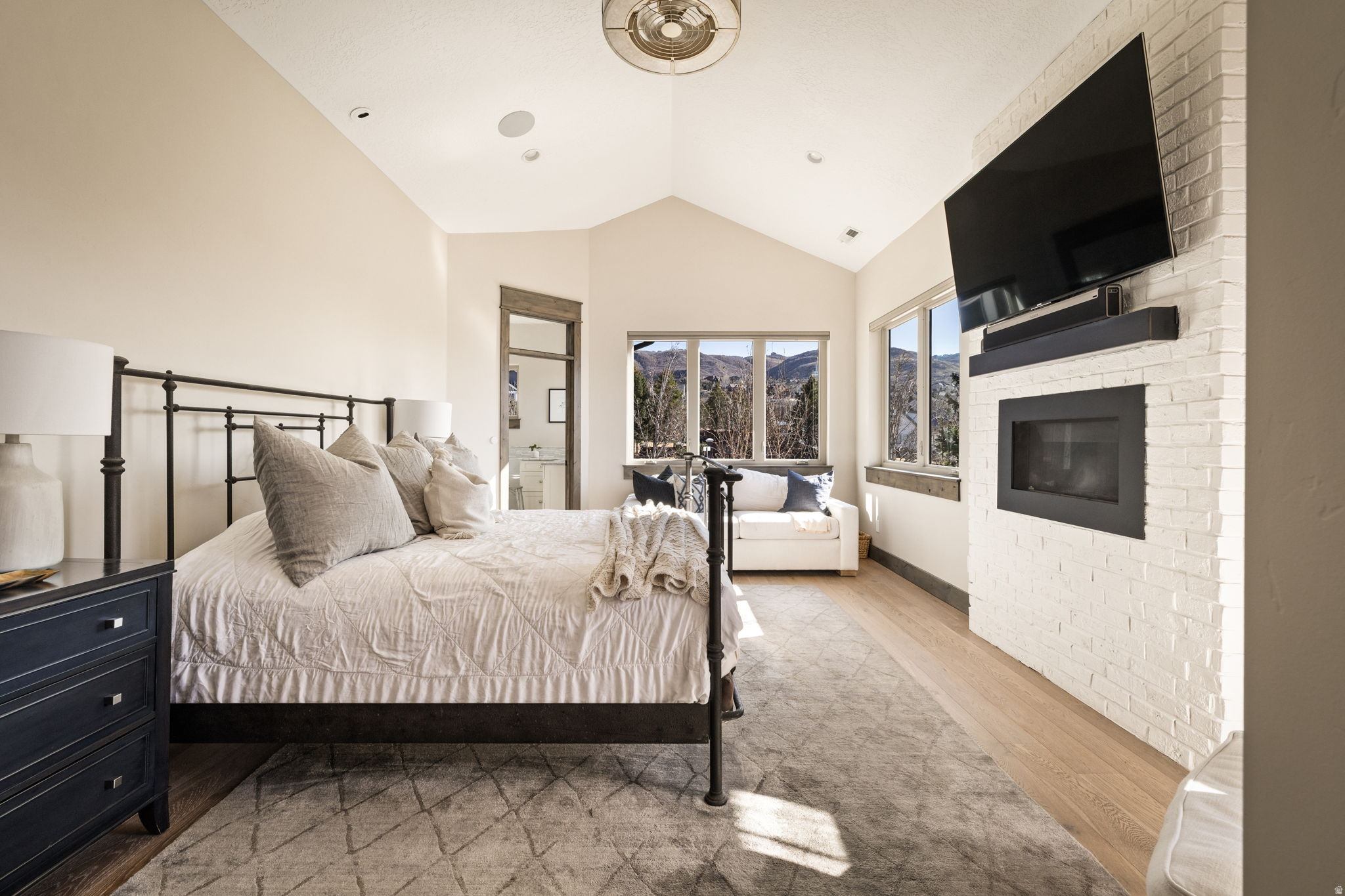 STEEPLE CHASE PH 3 - Residential