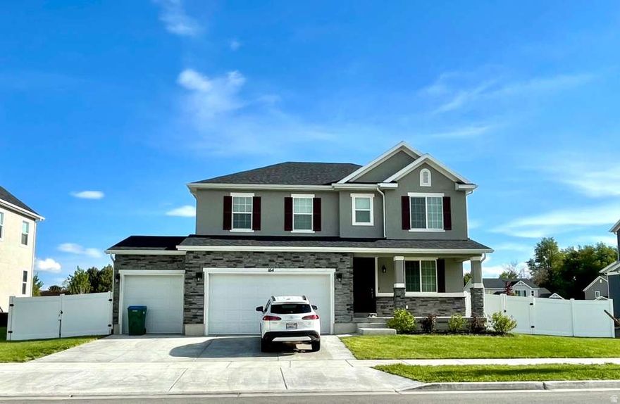 Beautiful Home in Orem - this Hemingway plan features an entryway with adjacent office with french doors. At the back of the home, you'll find a great room and a large kitchen with a center island and a walk-in pantry. An upstairs laundry room, loft and four bedrooms, including the spacious owner's suite, complete this elegant home. Additional features of this home are our gourmet kitchen 2, deluxe master bathroom 2, 9' foundation, wet bar pre-plumb and 8' interior doors on the main level. Walk-out basement ( Separate Entrance) Good to remodeling for mother-in-law basement for 2 bedrooms with kitchen and living room.