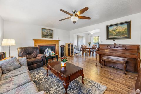 Tiny photo for 98 E 1420 S, Farmington, UT 84025 (MLS # 2118594)