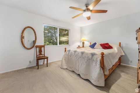 Tiny photo for 98 E 1420 S, Farmington, UT 84025 (MLS # 2118594)
