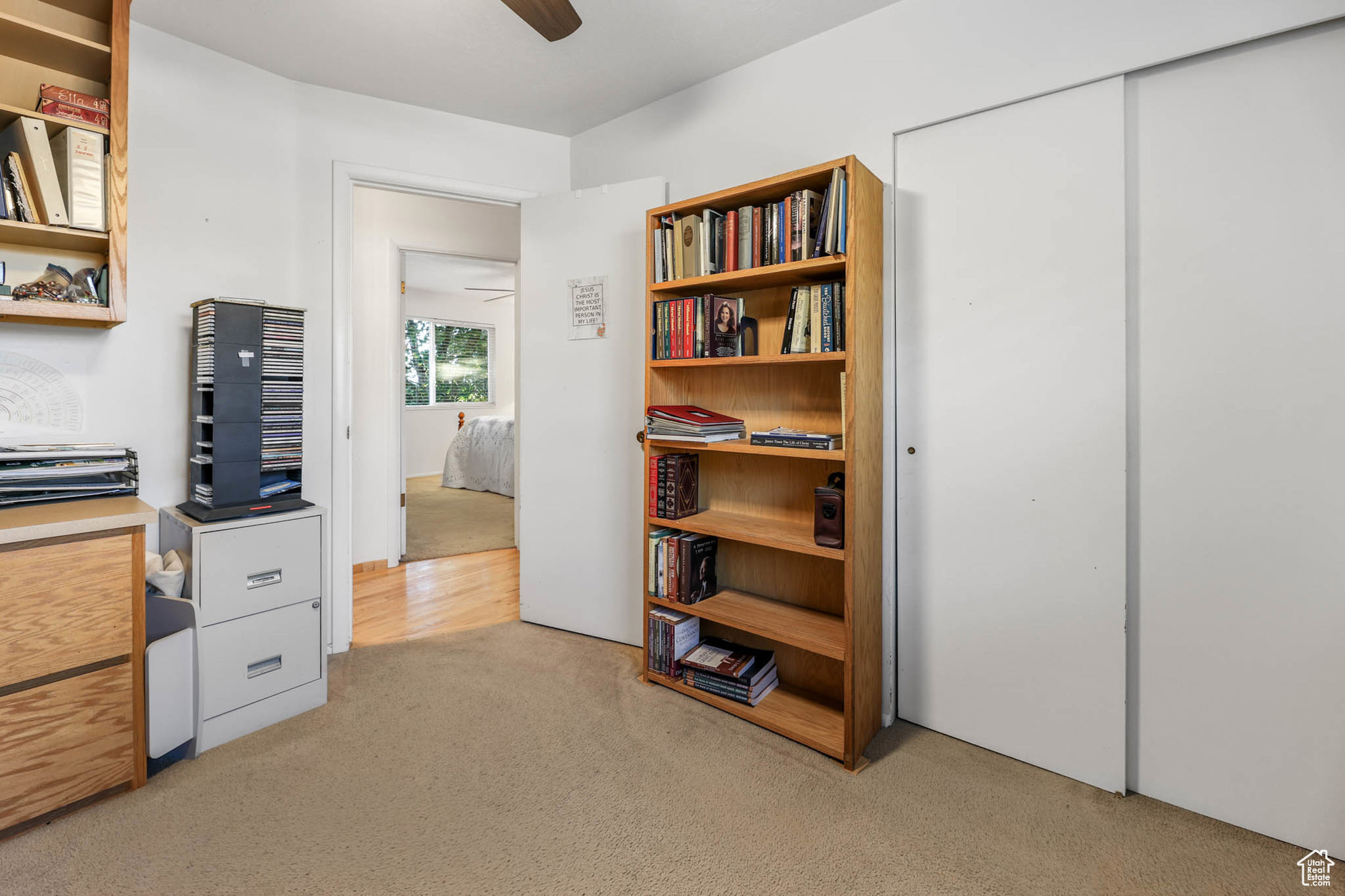 CAVE HOLLOW - Residential