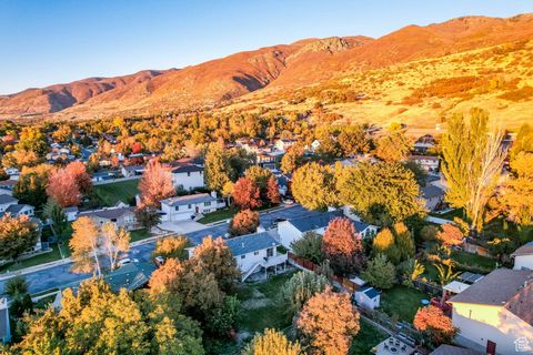 Tiny photo for 98 E 1420 S, Farmington, UT 84025 (MLS # 2118594)