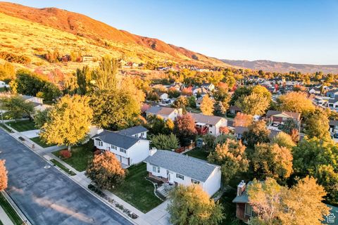 Tiny photo for 98 E 1420 S, Farmington, UT 84025 (MLS # 2118594)
