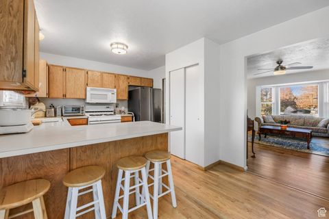 Tiny photo for 98 E 1420 S, Farmington, UT 84025 (MLS # 2118594)