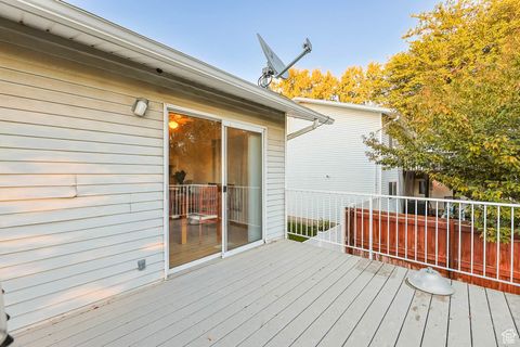 Tiny photo for 98 E 1420 S, Farmington, UT 84025 (MLS # 2118594)