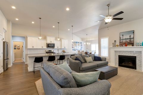 Tiny photo for 2621 S 1580 W, Syracuse, UT 84075 (MLS # 2144828)