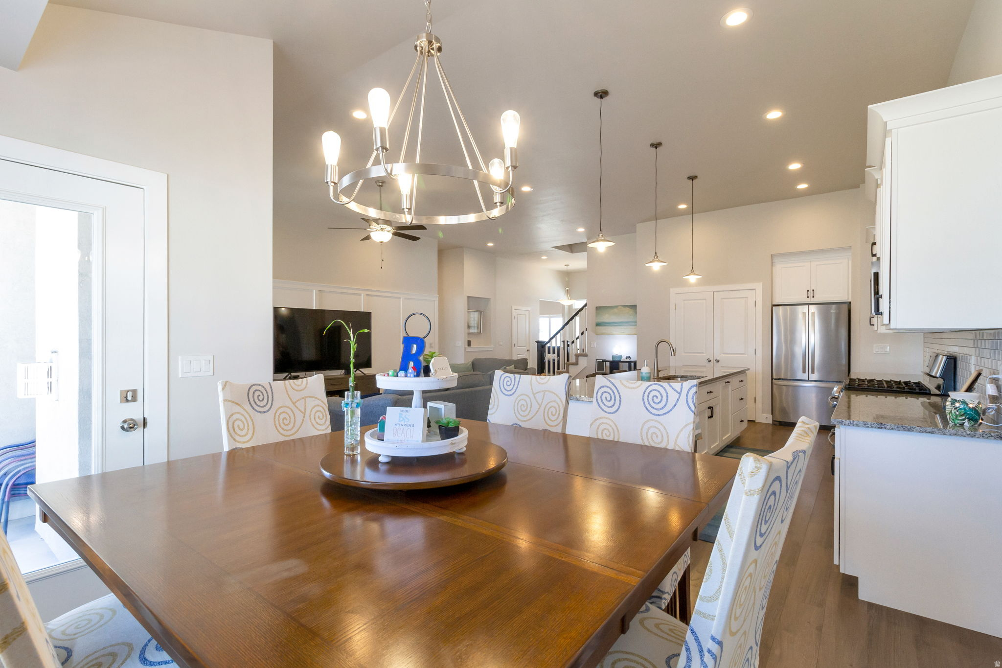 STONEFIELD ESTATES - Residential