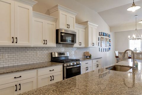 Tiny photo for 2621 S 1580 W, Syracuse, UT 84075 (MLS # 2144828)