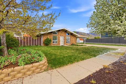 Tiny photo for 638 N 800 W, Centerville, UT 84014 (MLS # 2147453)