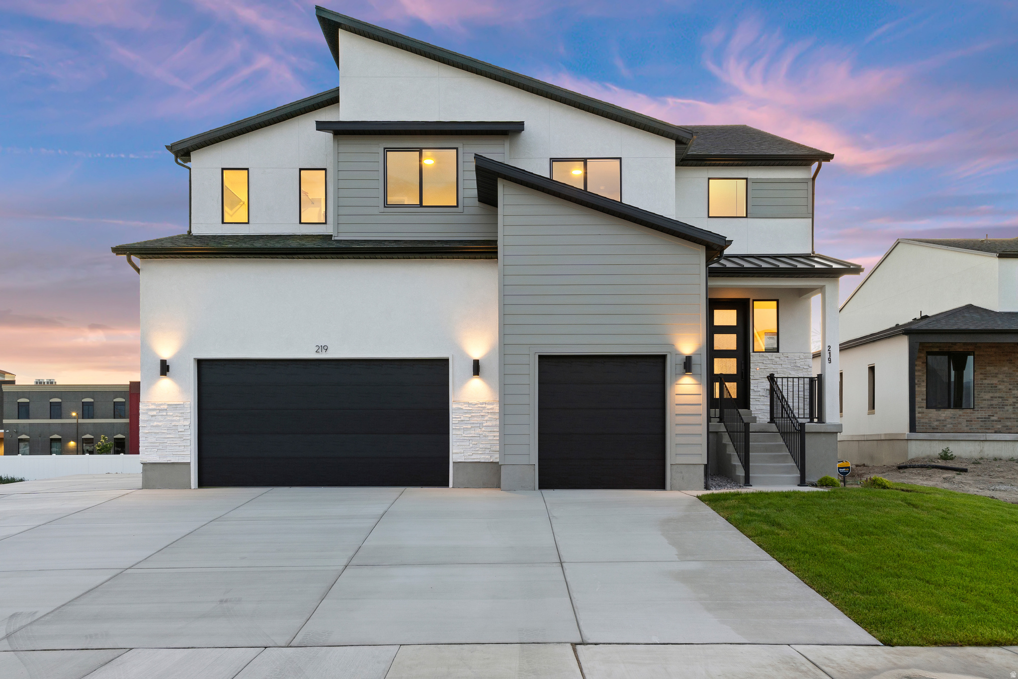 FREEDOM VIEW COVE - Residential