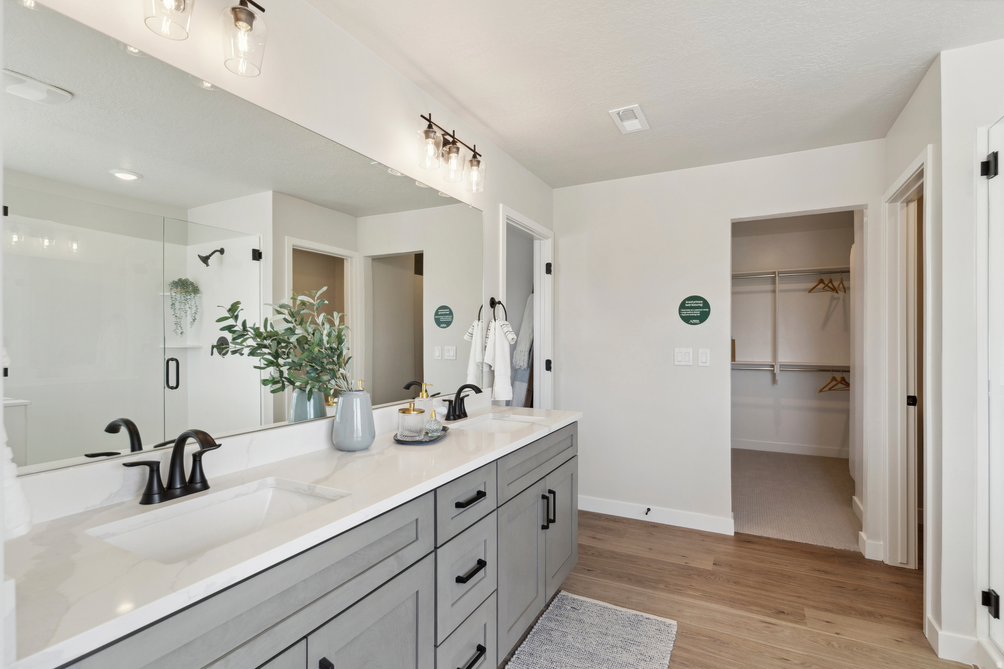 FREEDOM VIEW COVE - Residential