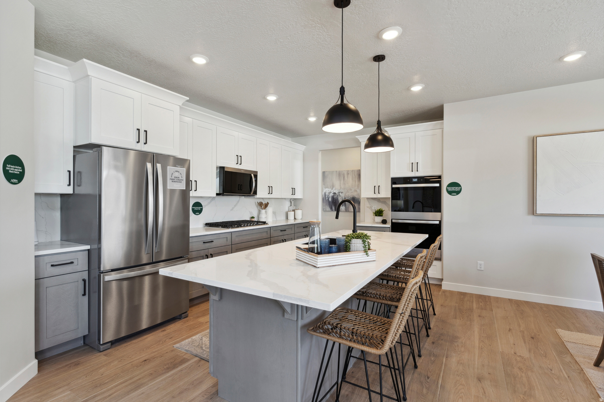 FREEDOM VIEW COVE - Residential