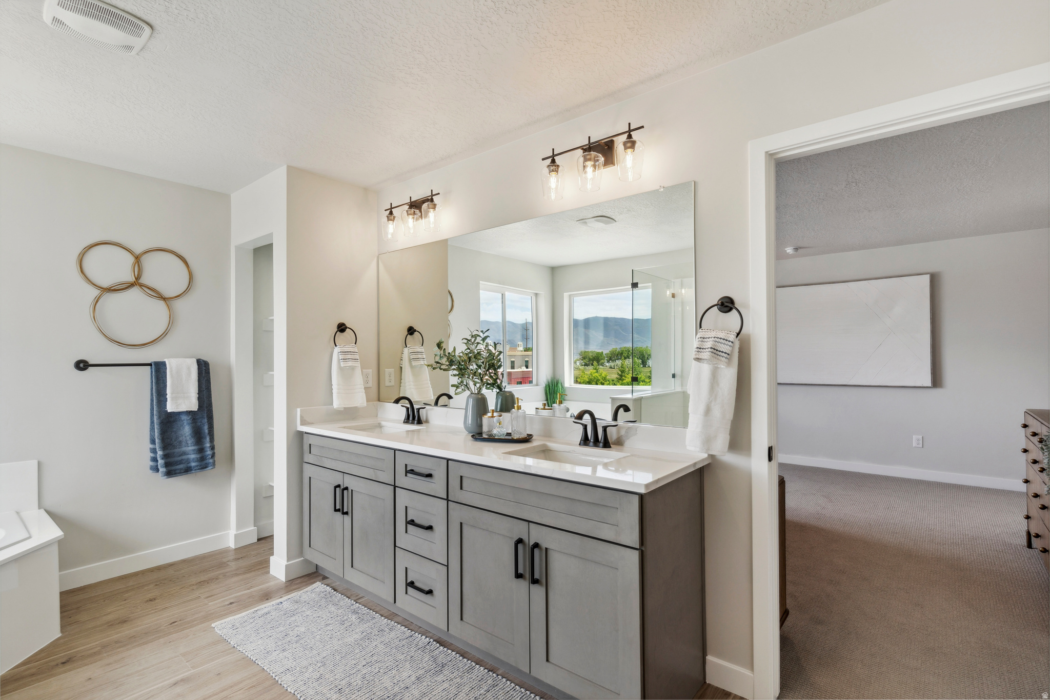 FREEDOM VIEW COVE - Residential