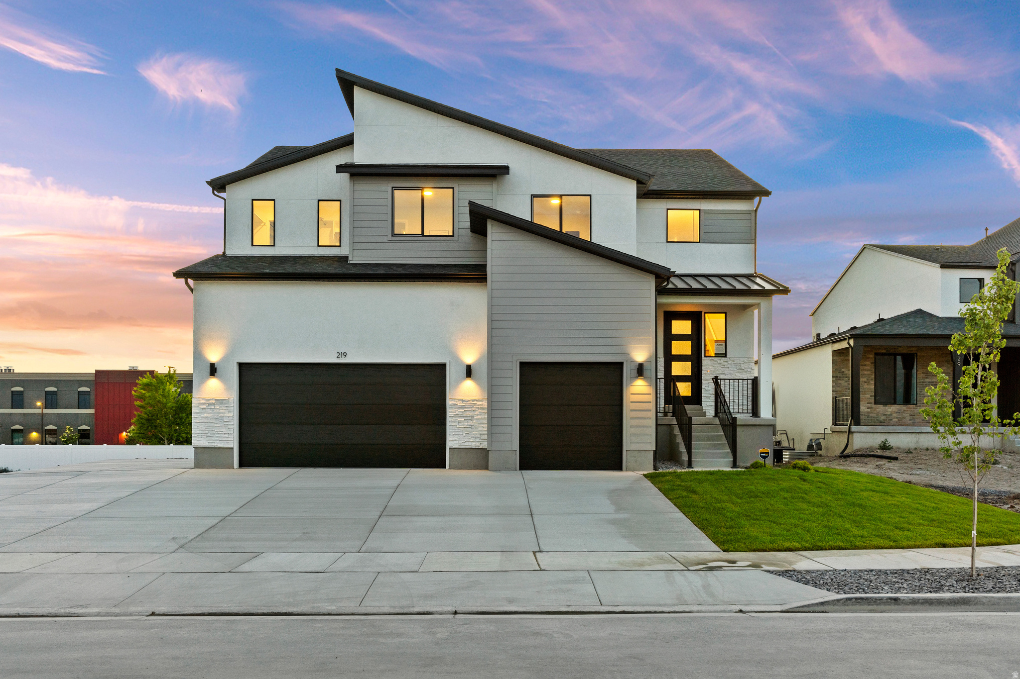 FREEDOM VIEW COVE - Residential