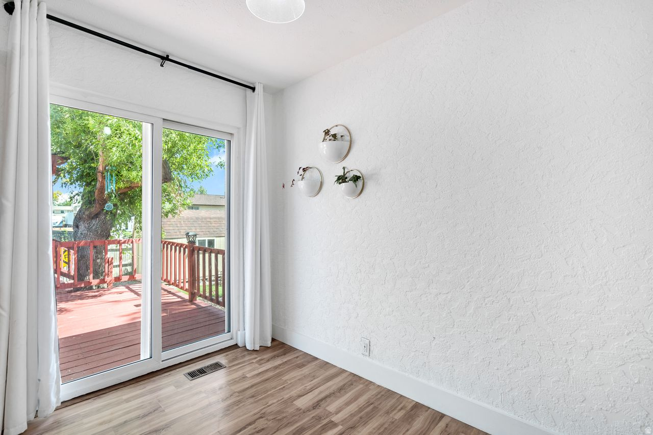 OQUIRRH SHADOWS - Residential