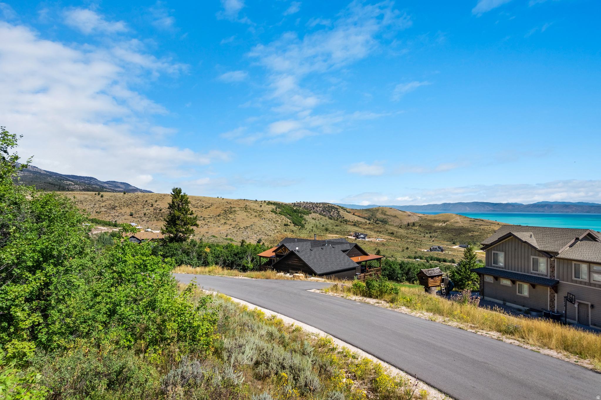 SHUNDAHAI SUB - Land