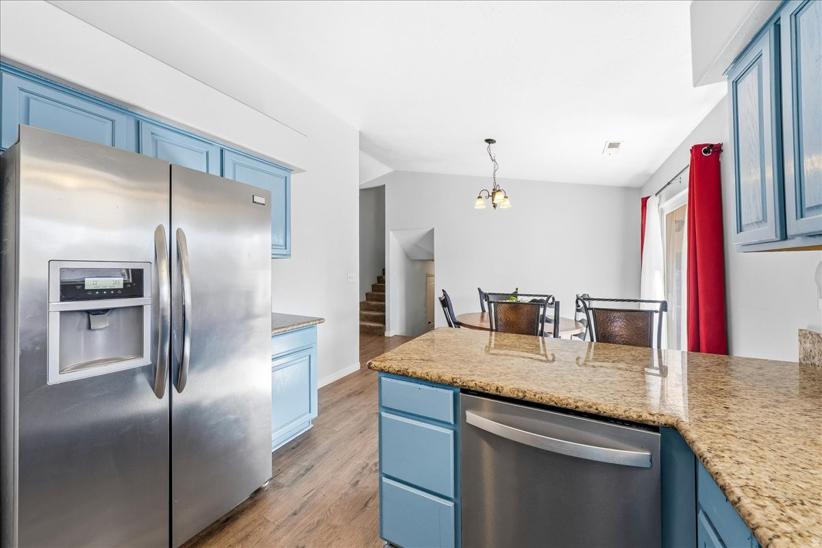 SOUTH POINTE 3 - Residential