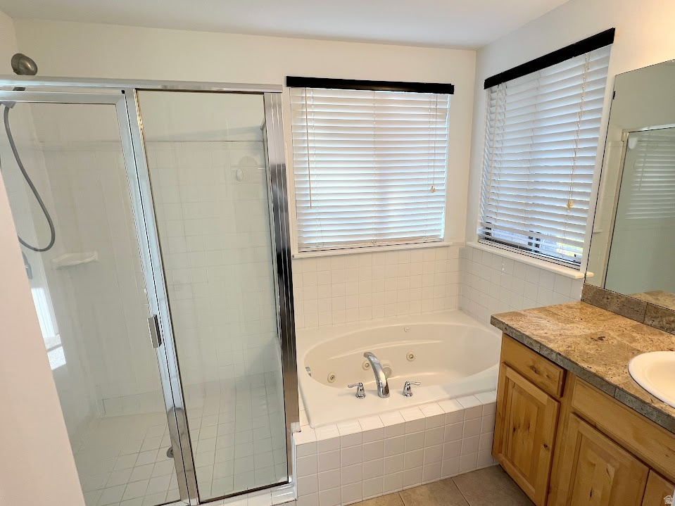 KACEY LYNN - Residential