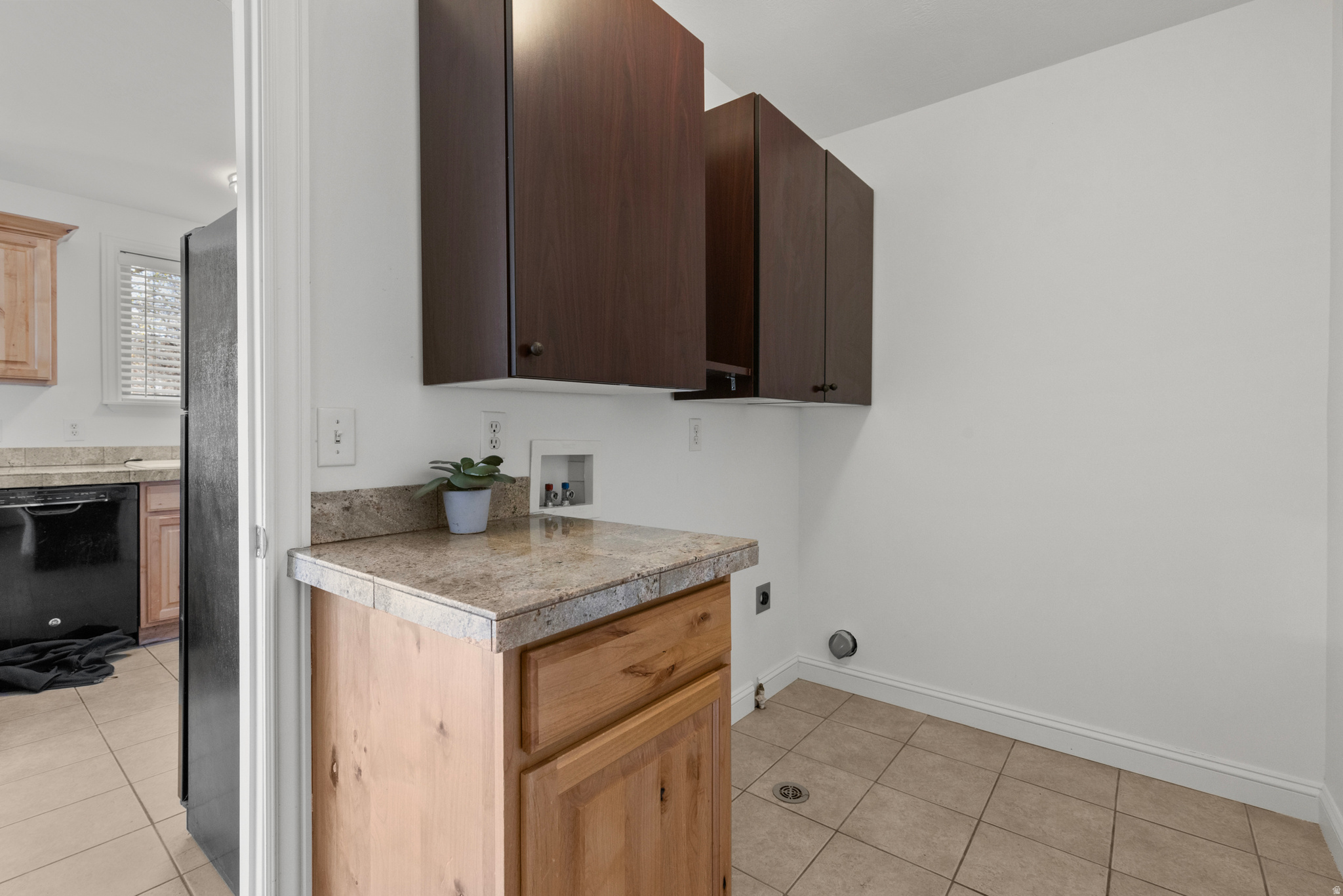 KACEY LYNN - Residential