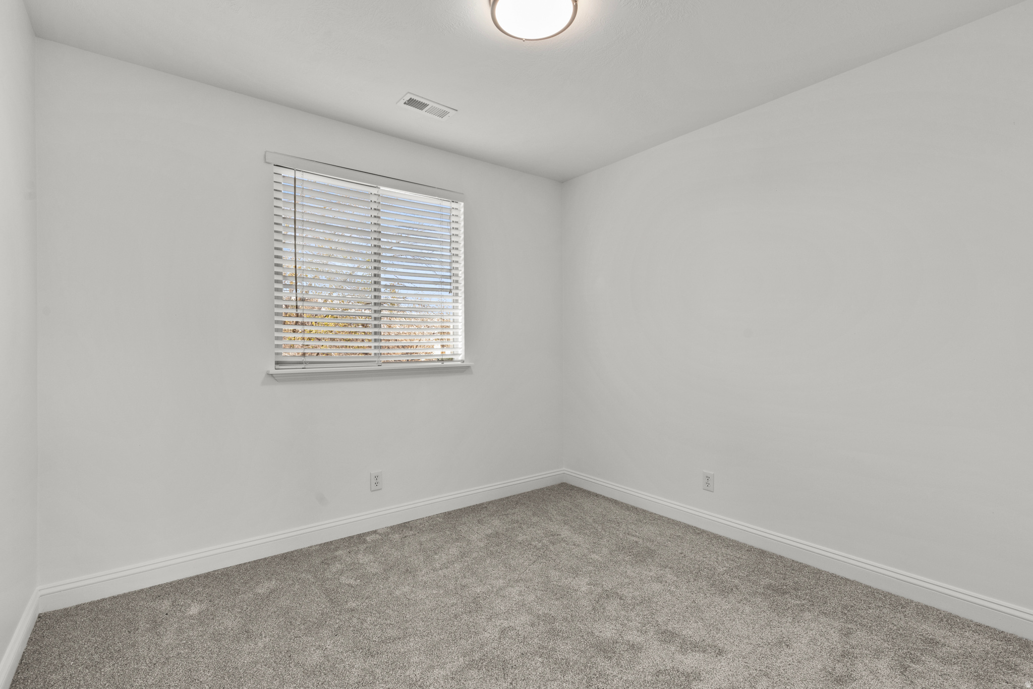 KACEY LYNN - Residential