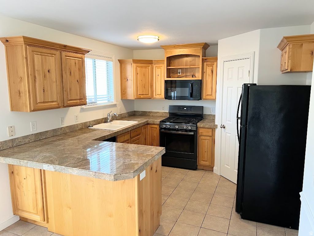 Photo of 7614 S 1000 E, Midvale, UT 84047 (MLS # 2125167)