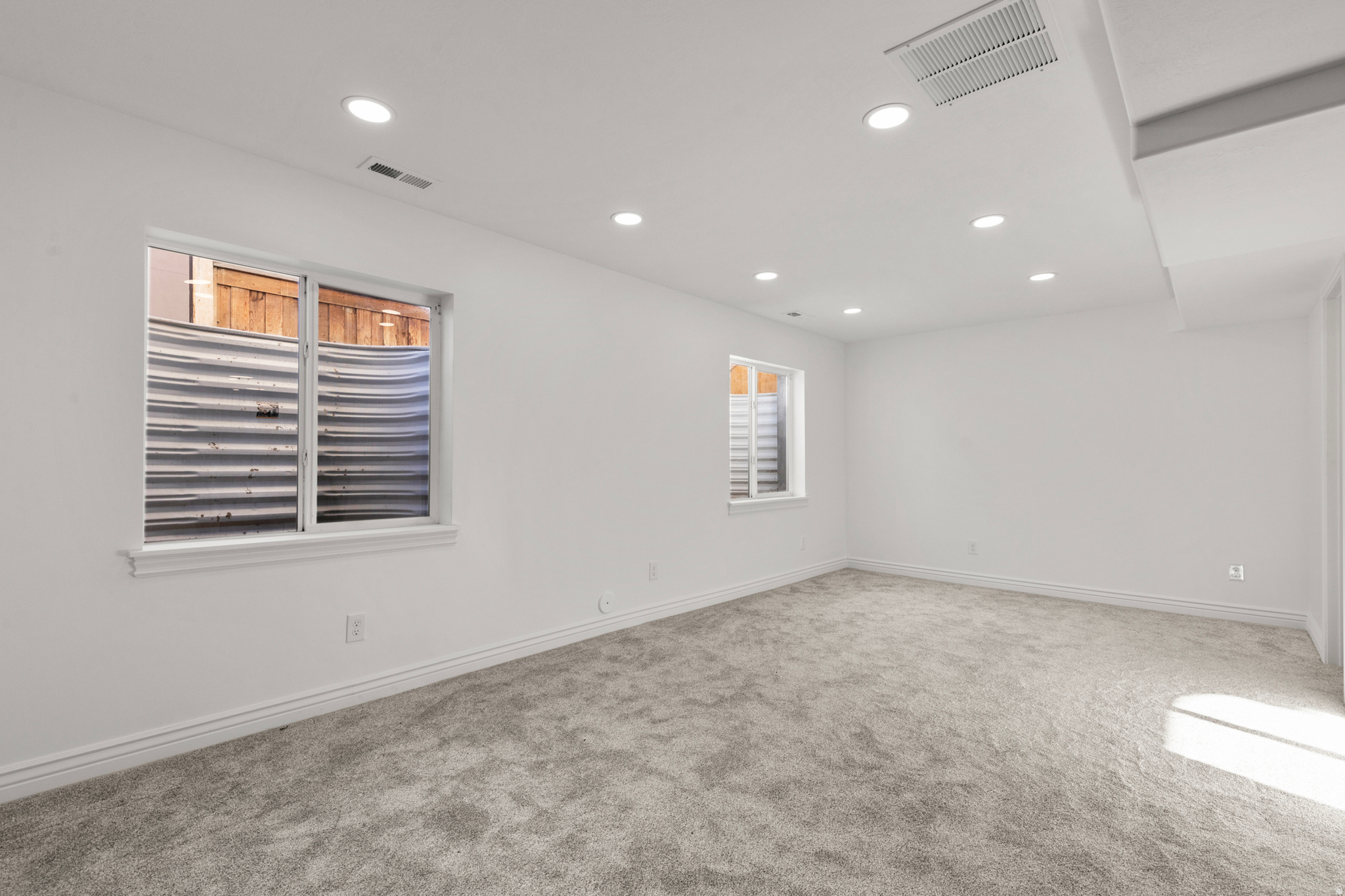 KACEY LYNN - Residential