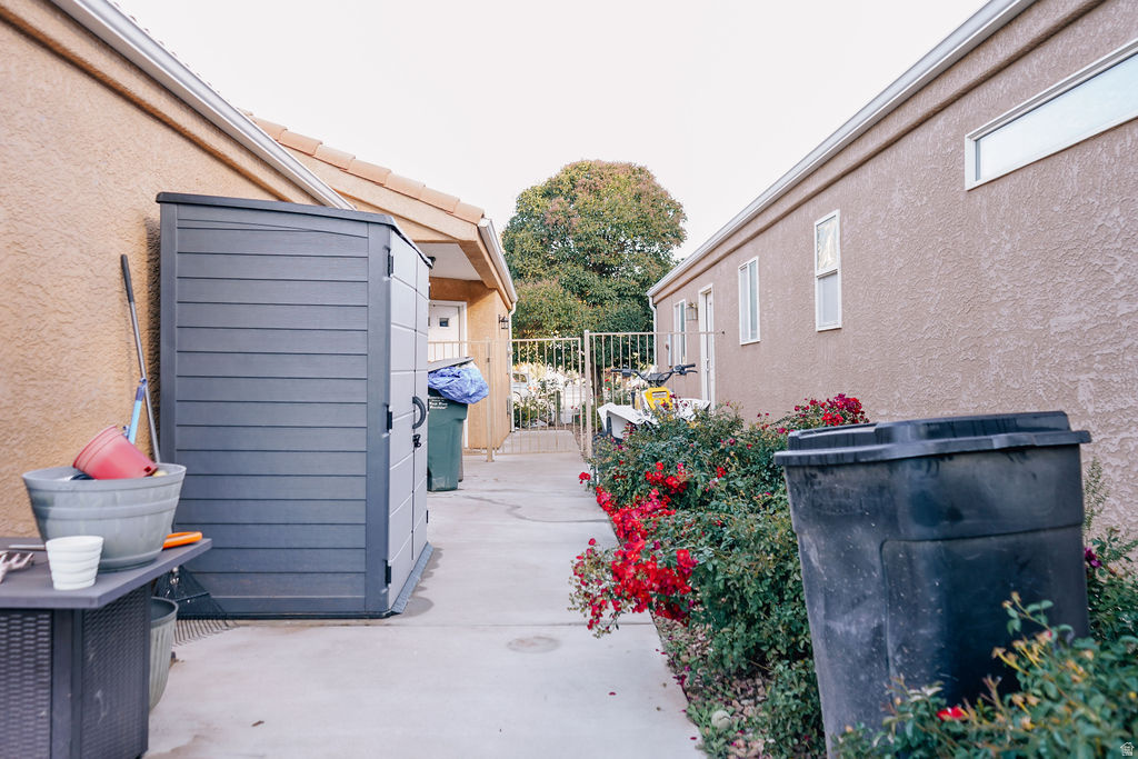 SHADOW CANYON PH 2-D - Residential