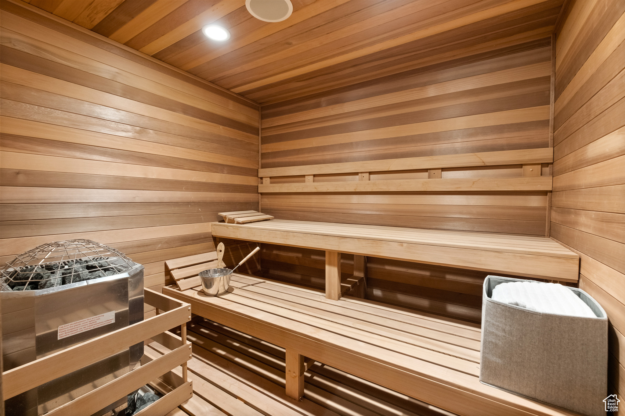 RED LEDGES - Residential