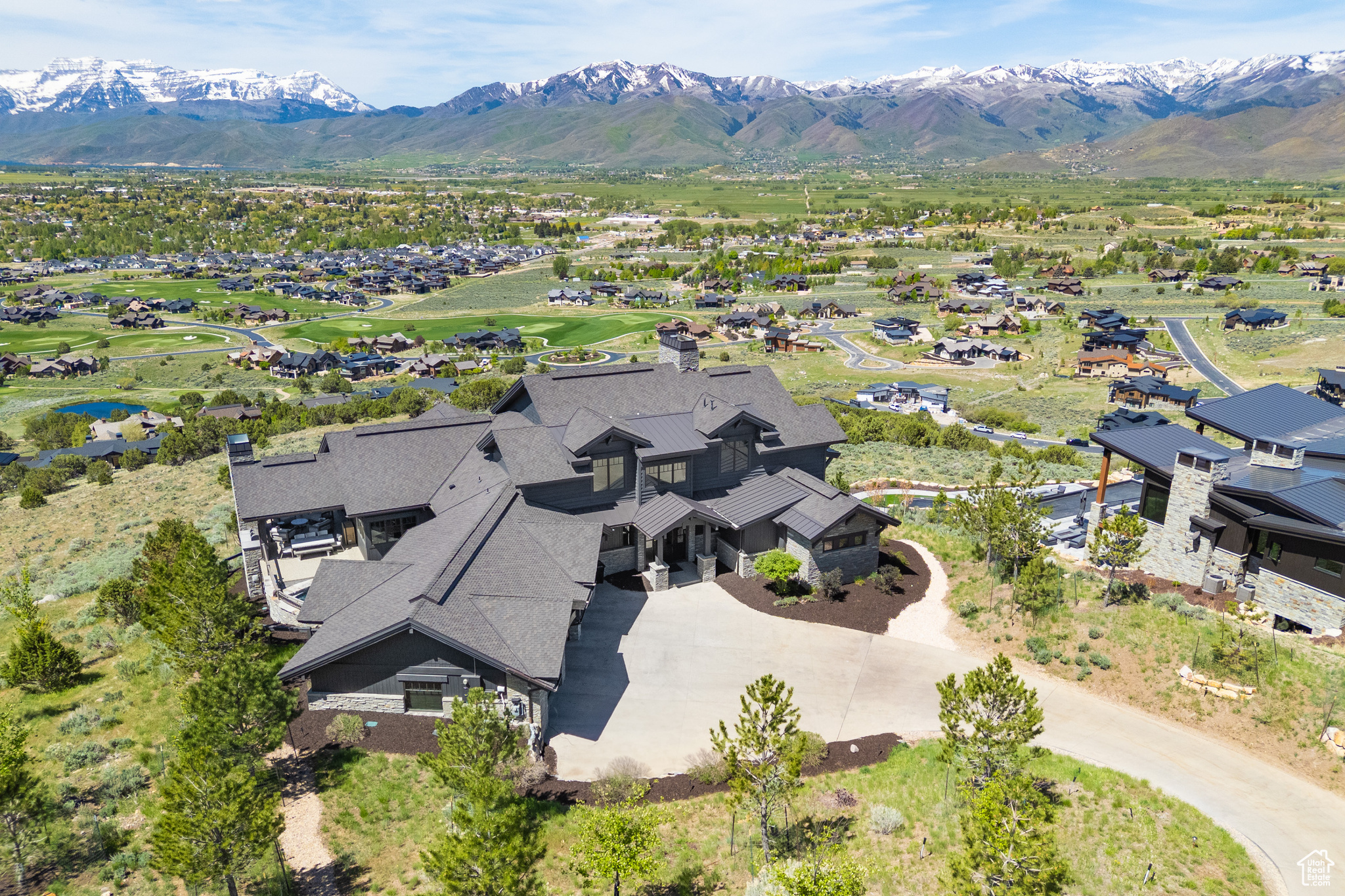 RED LEDGES - Residential