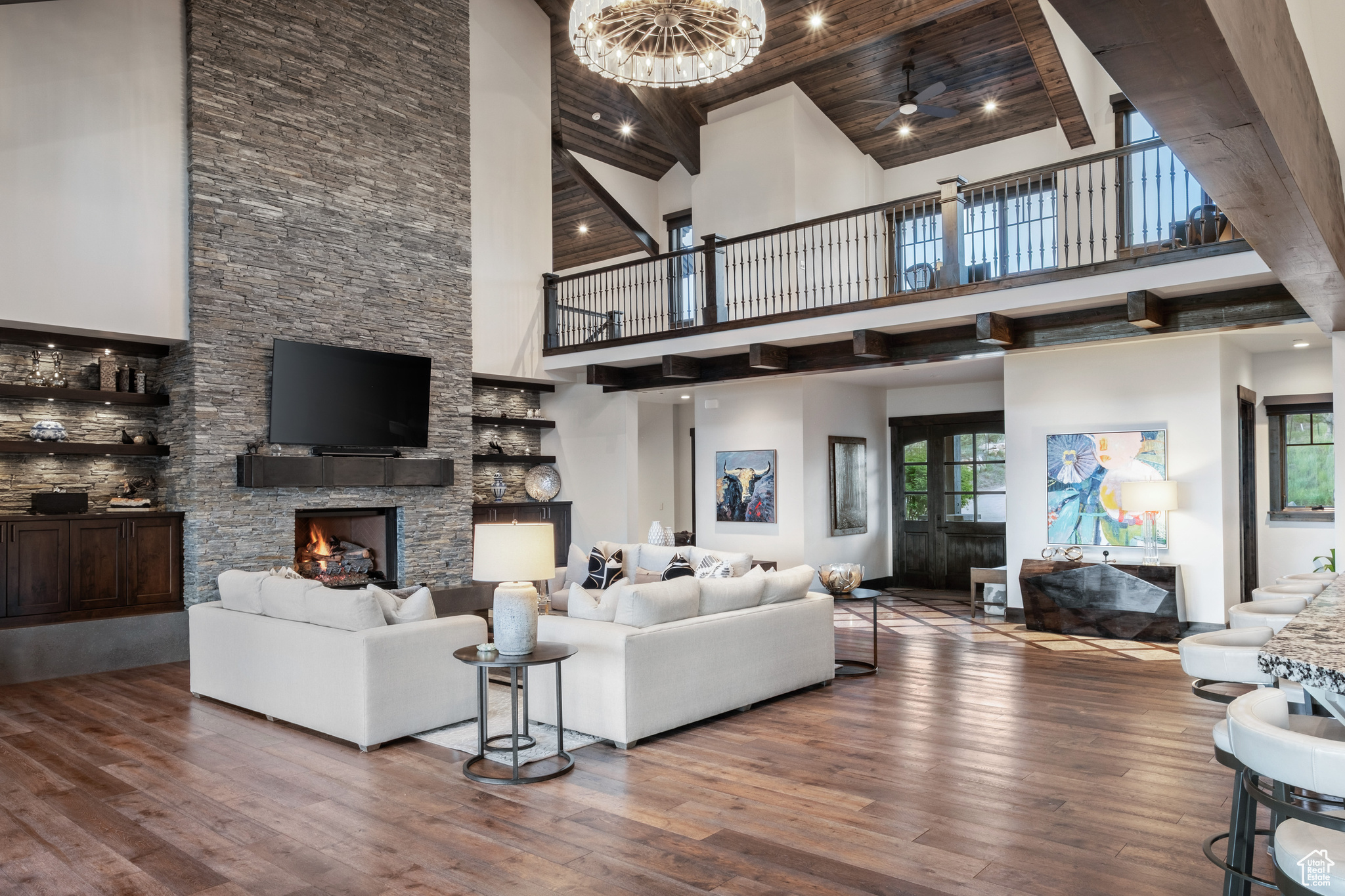 RED LEDGES - Residential