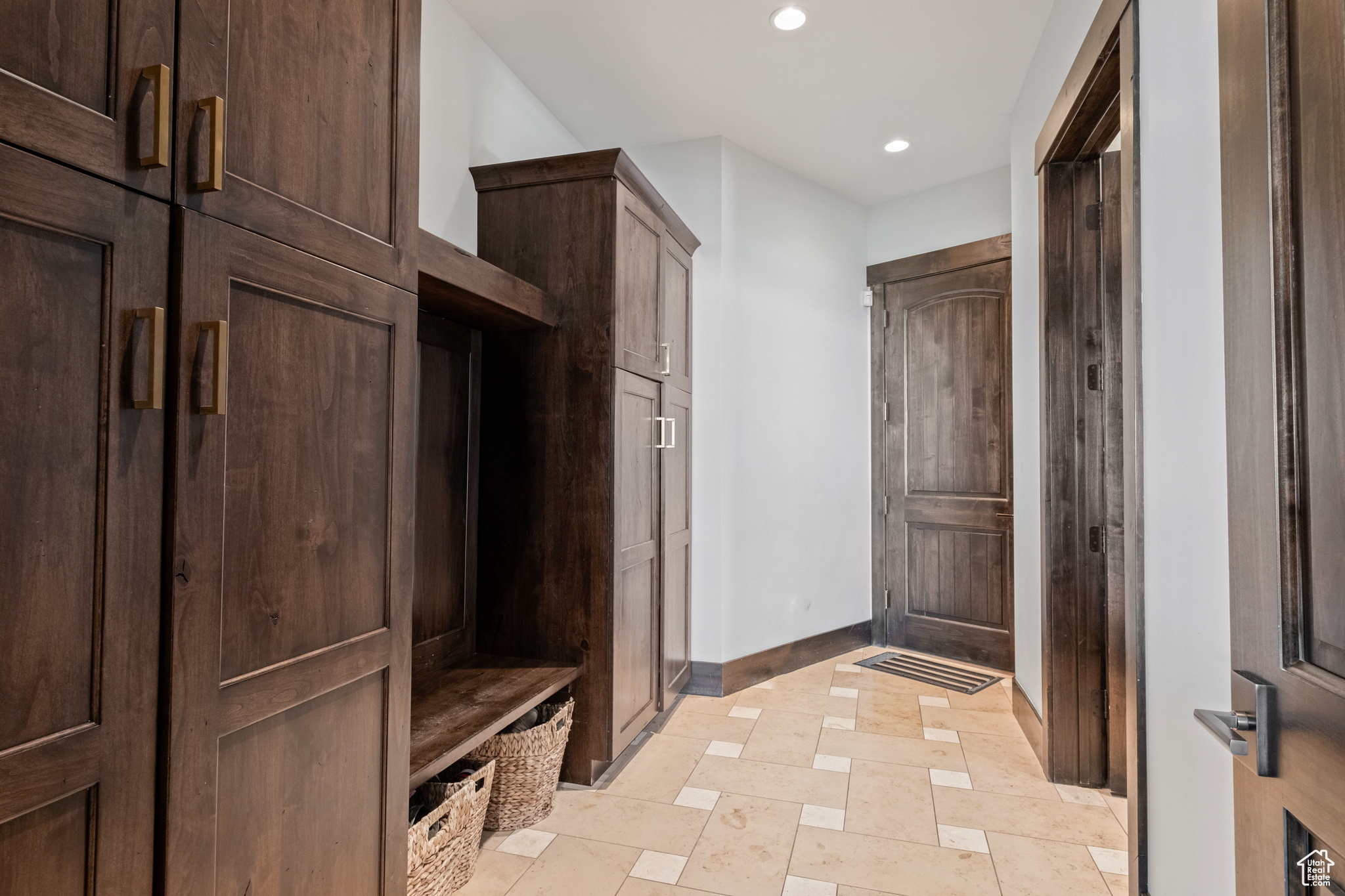 RED LEDGES - Residential