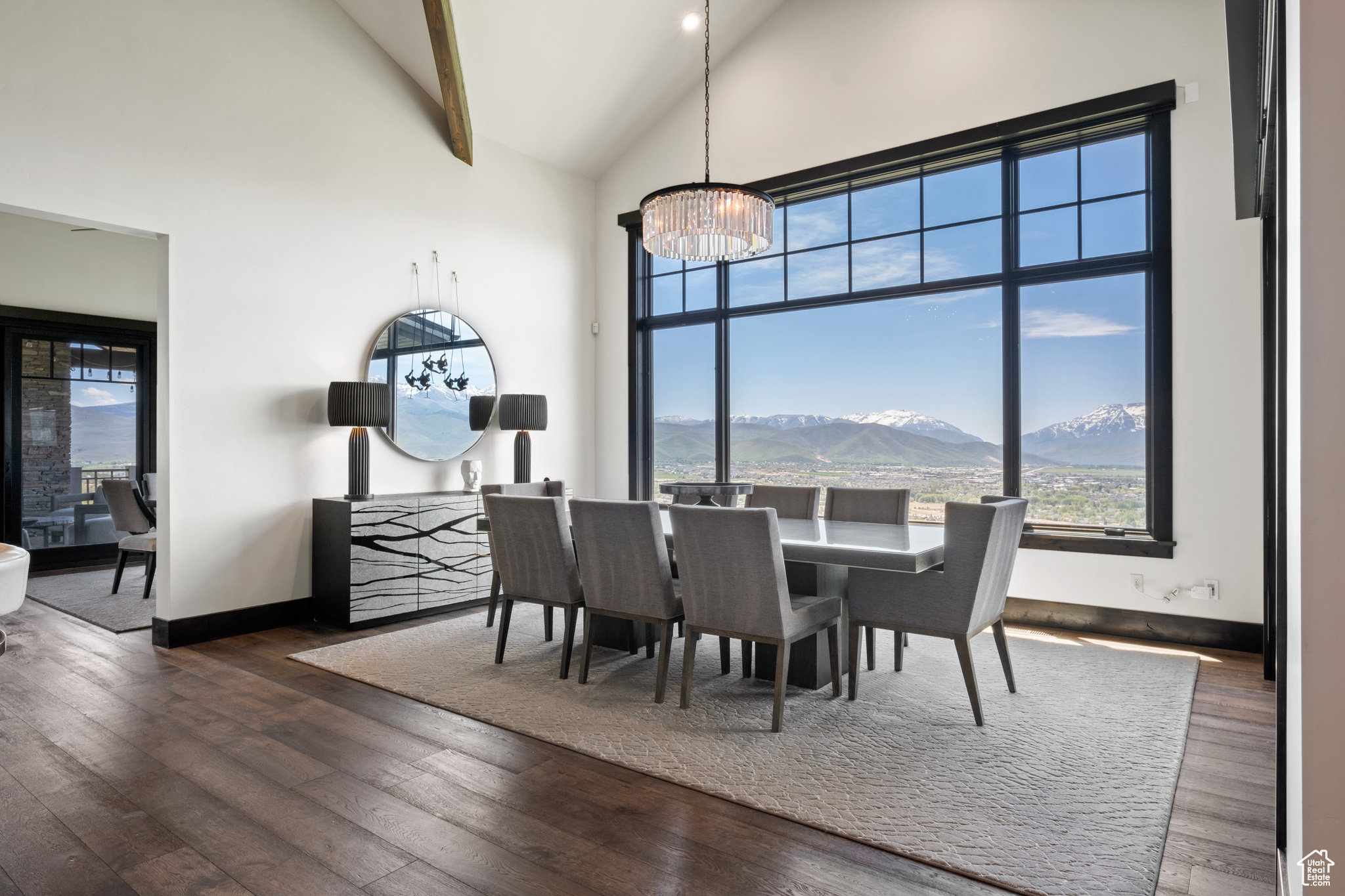 RED LEDGES - Residential