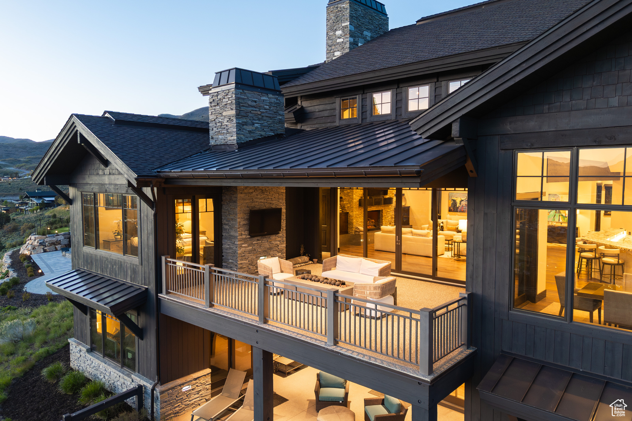 RED LEDGES - Residential