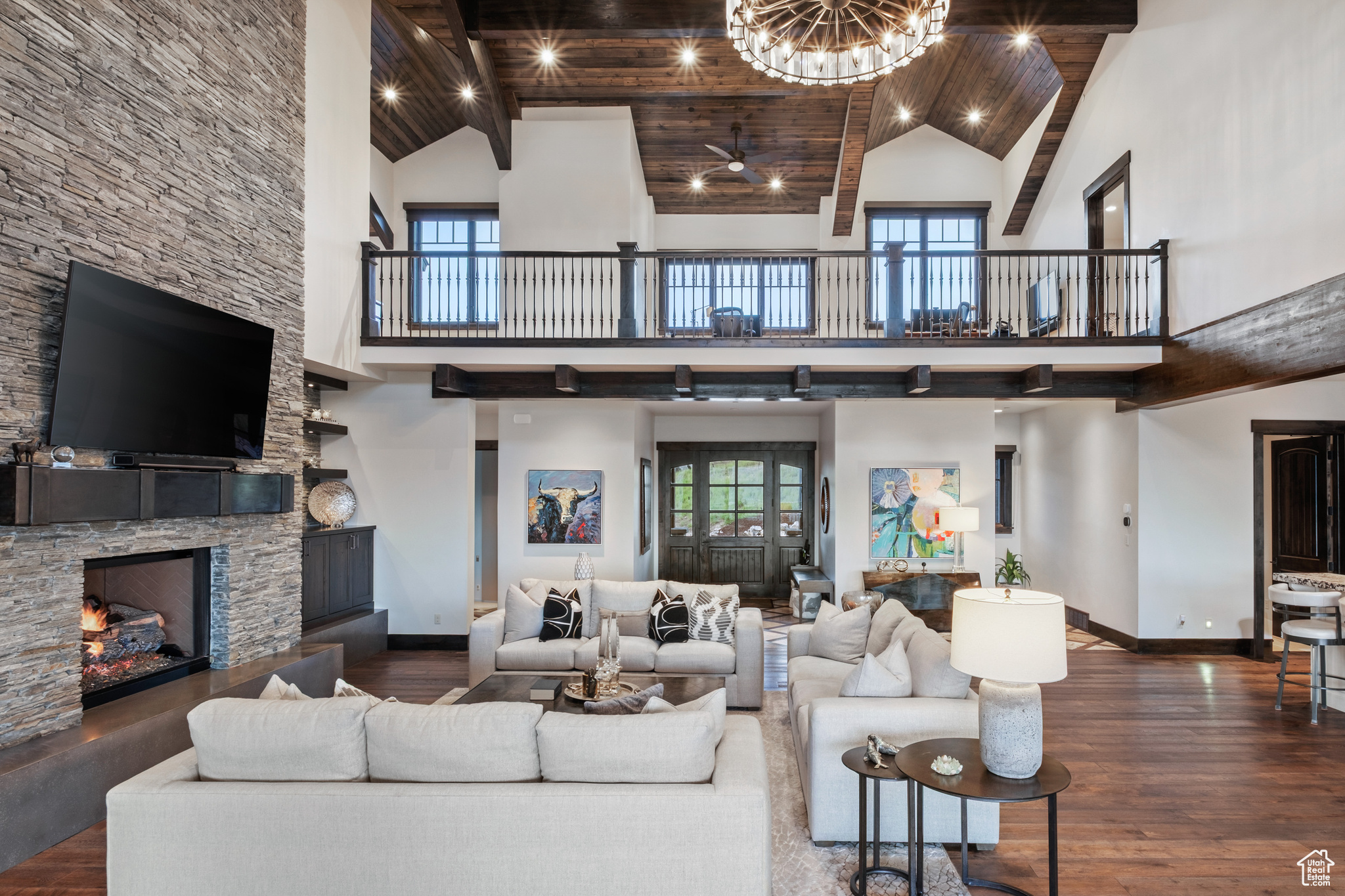 RED LEDGES - Residential