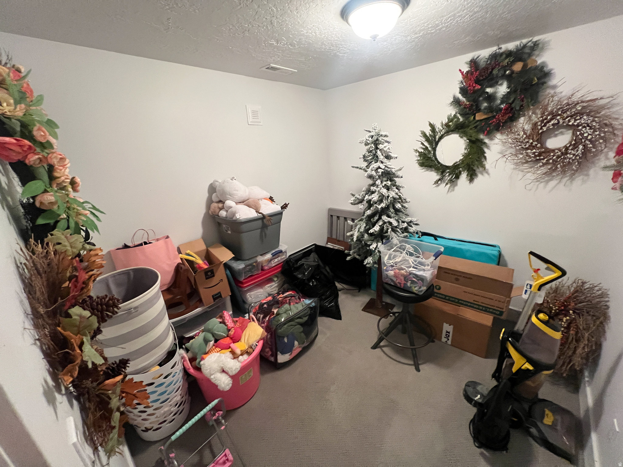 EAST MEADOWS ESTATES - Residential