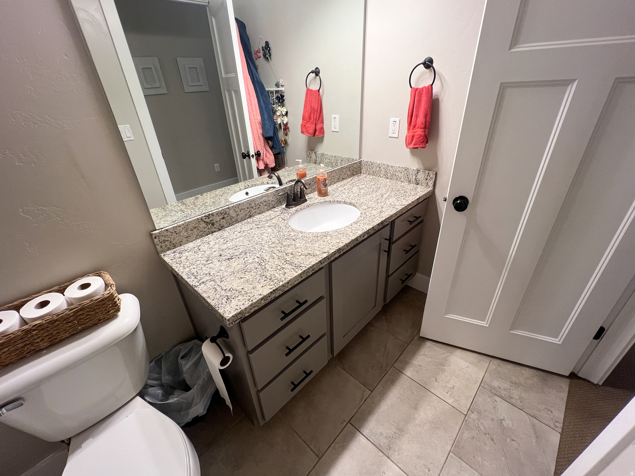 EAST MEADOWS ESTATES - Residential