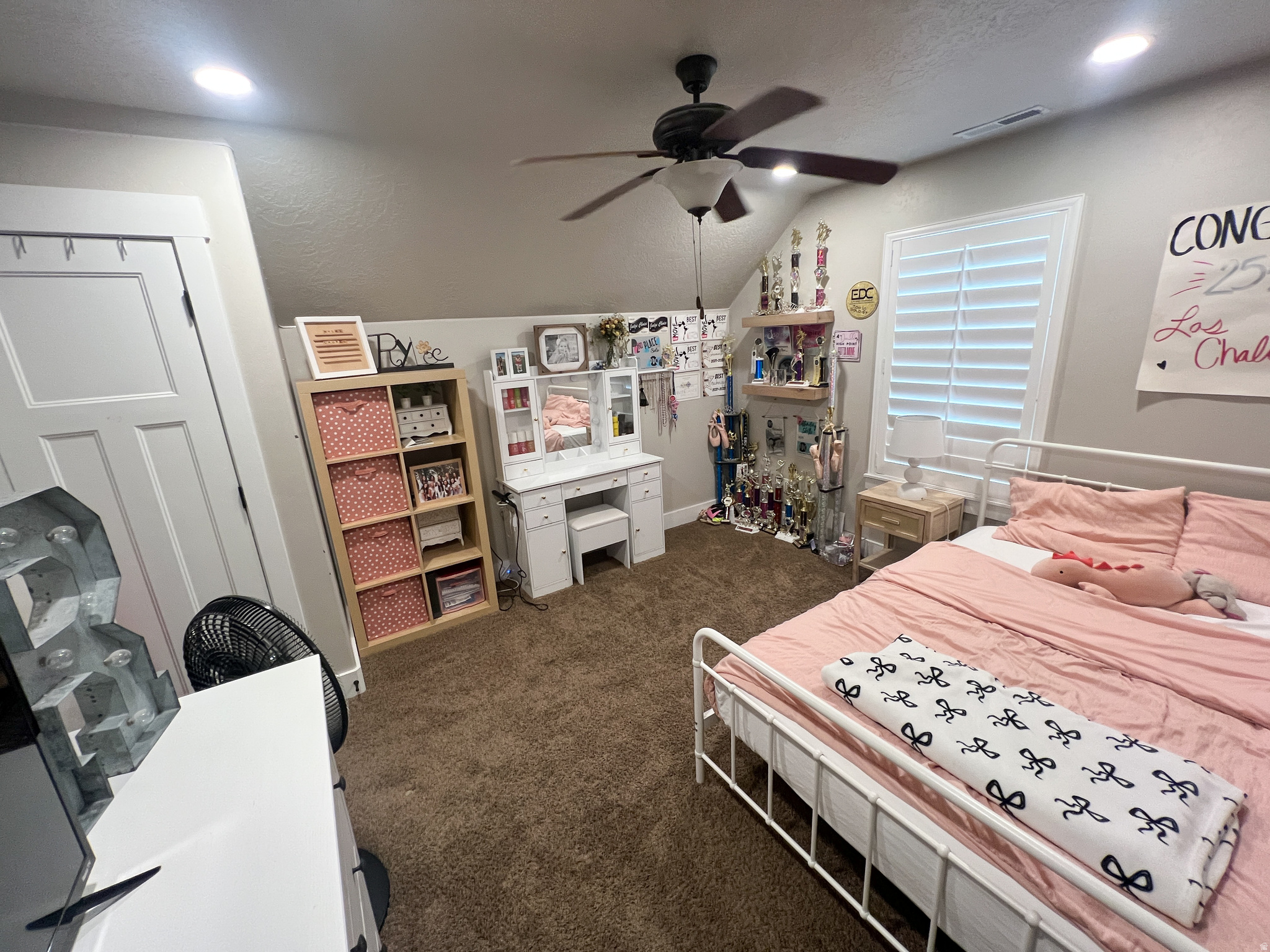 EAST MEADOWS ESTATES - Residential