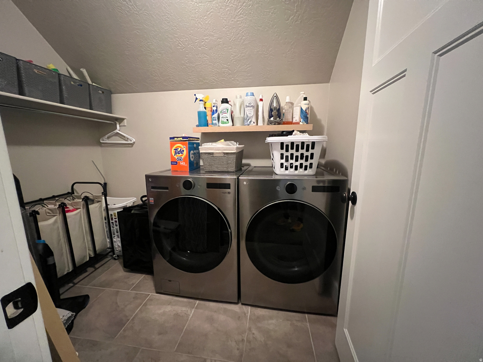 EAST MEADOWS ESTATES - Residential