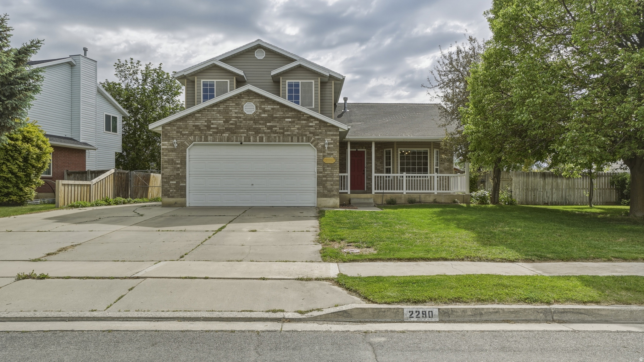 SUMMER CREST - Residential