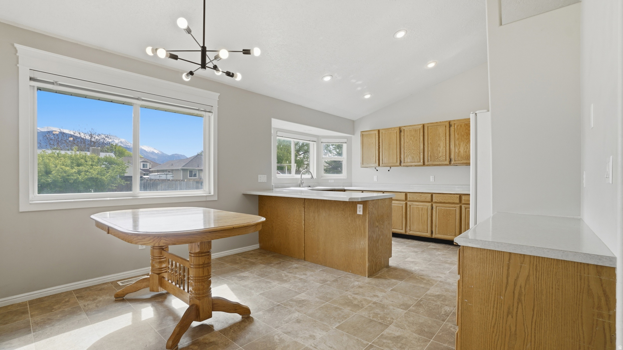 SUMMER CREST - Residential