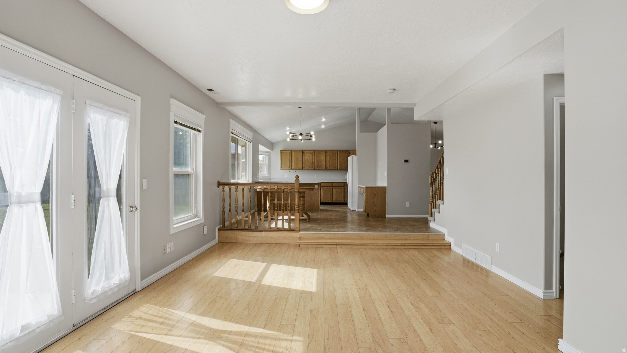 SUMMER CREST - Residential
