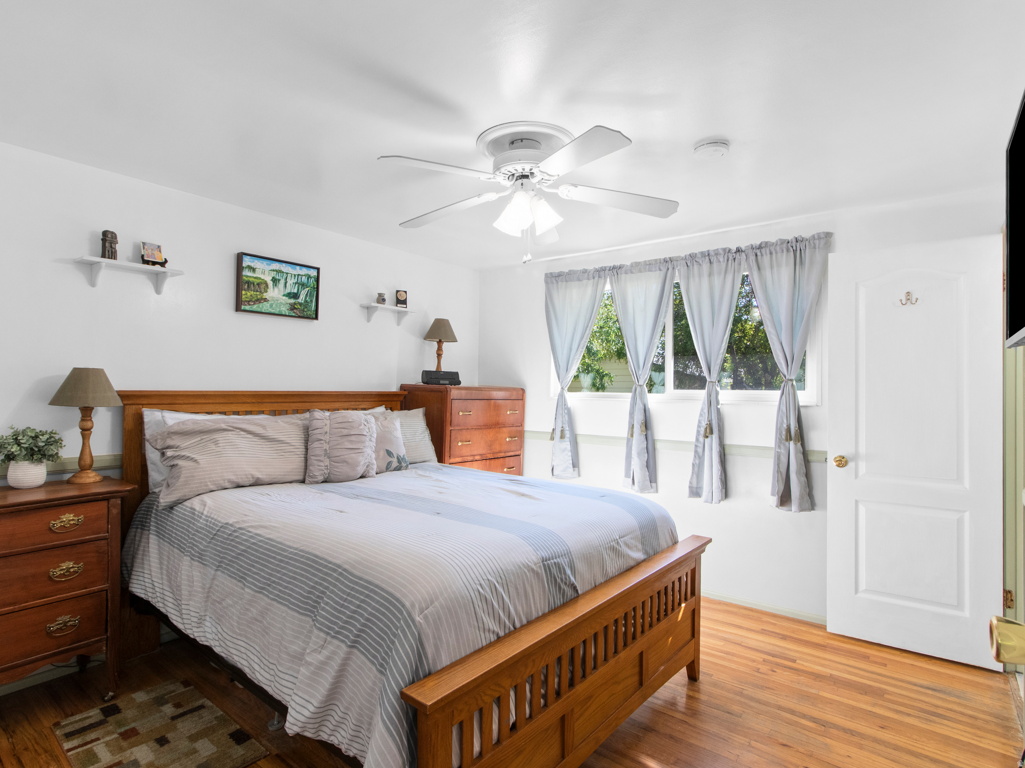 MEADOWBROOK FARMS - Residential