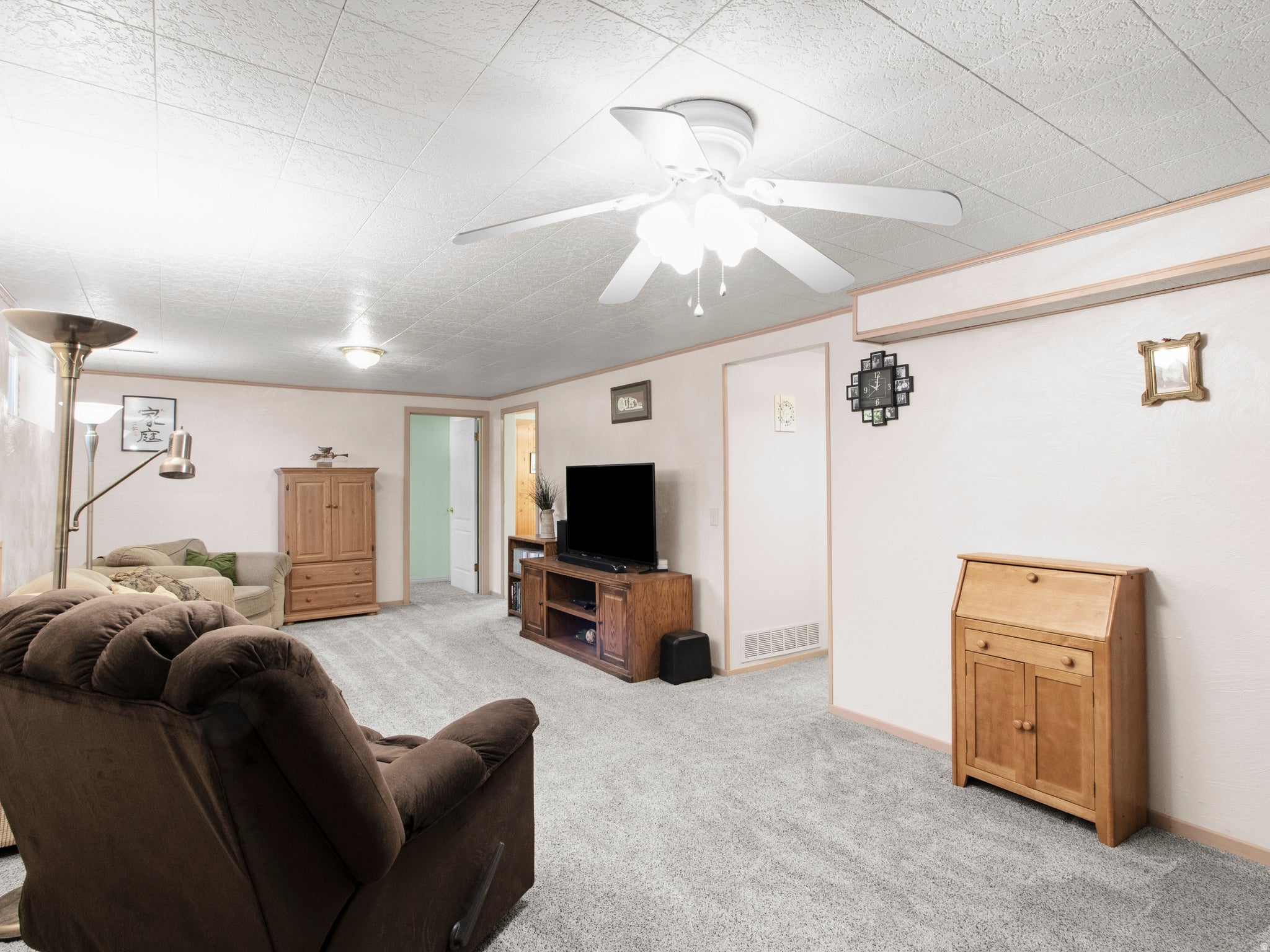 MEADOWBROOK FARMS - Residential