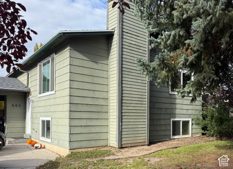 Photo of 885 W 370 S, Logan, UT 84321 (MLS # 2192227)