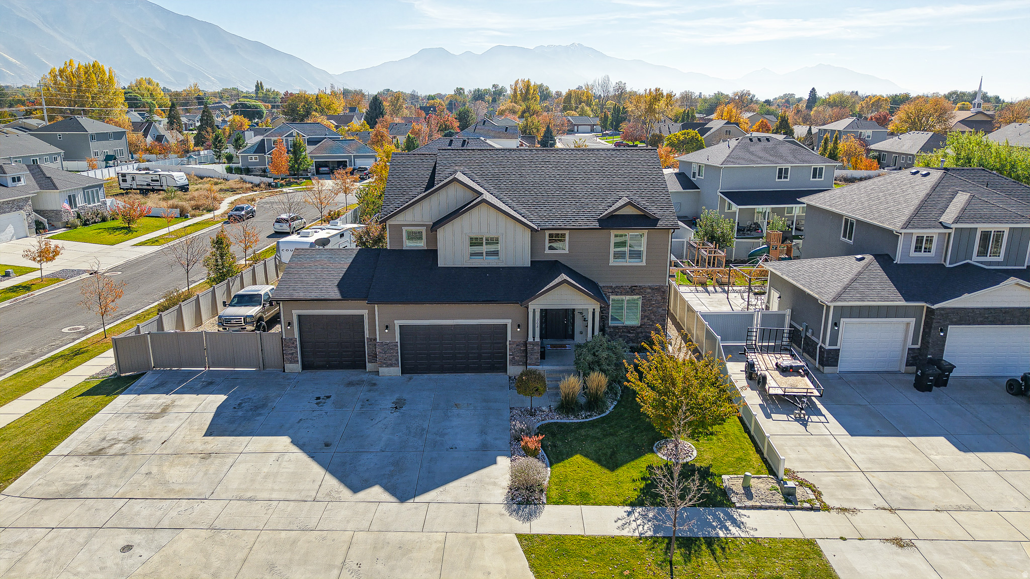 QUAIL BROOK ESTATES - Residential