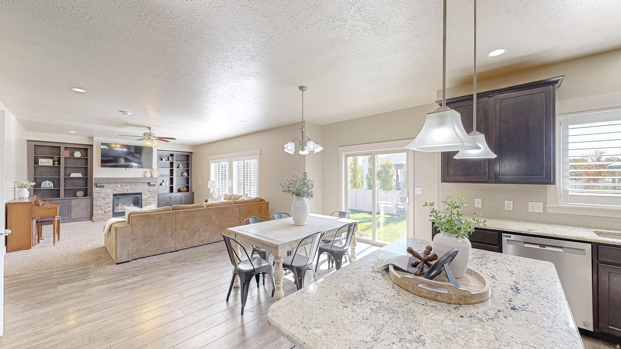 QUAIL BROOK ESTATES - Residential