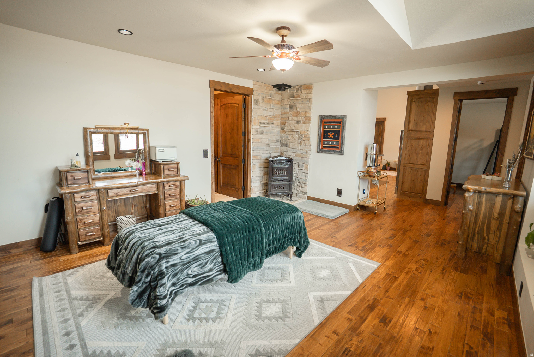 COTTONWOOD CANYON - Residential