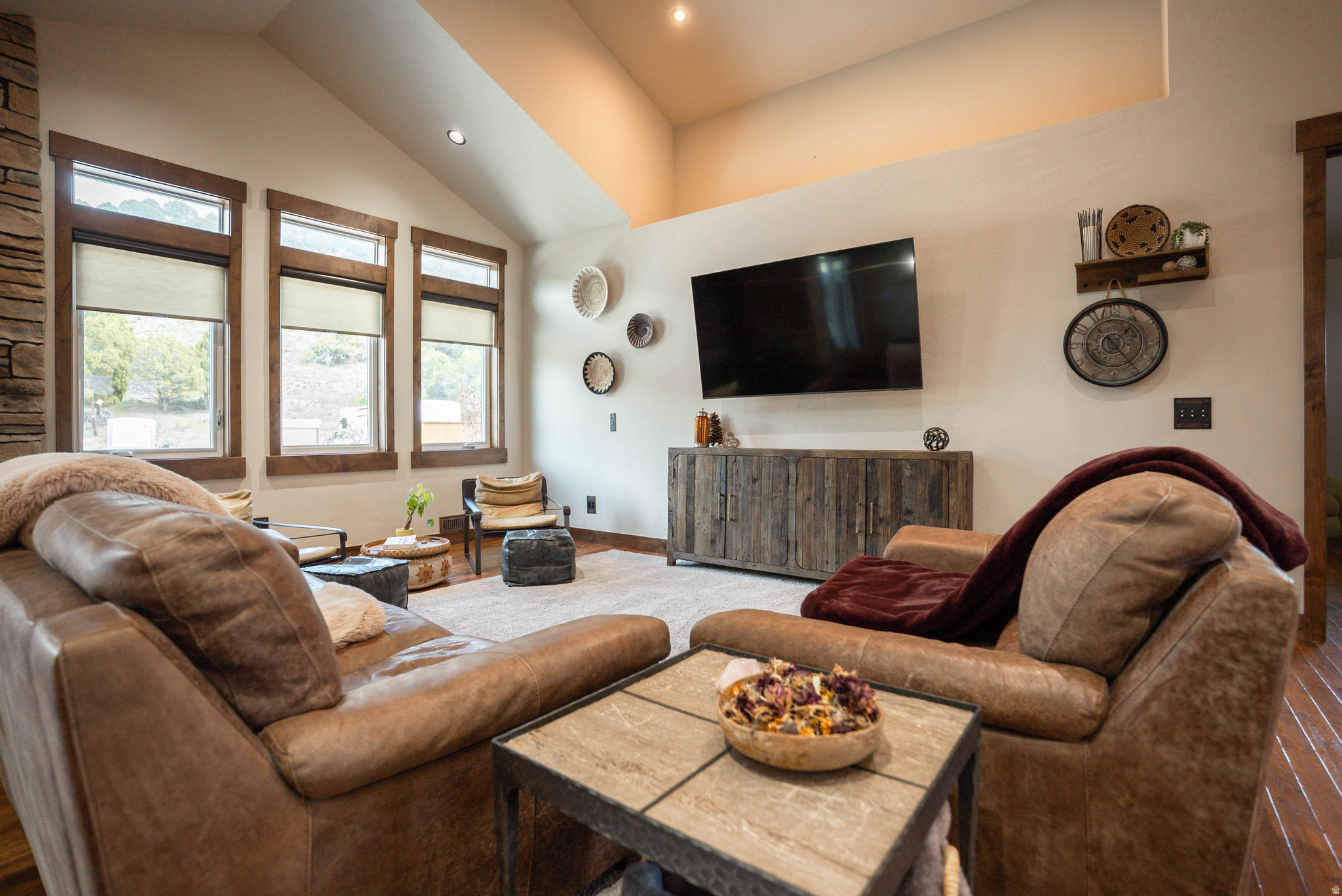 COTTONWOOD CANYON - Residential